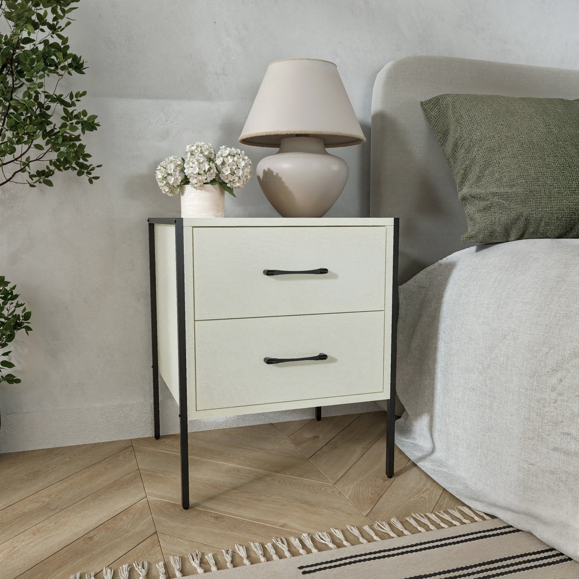 שידת לילה מודרנית לחדר שינה דגם ליסה לבן