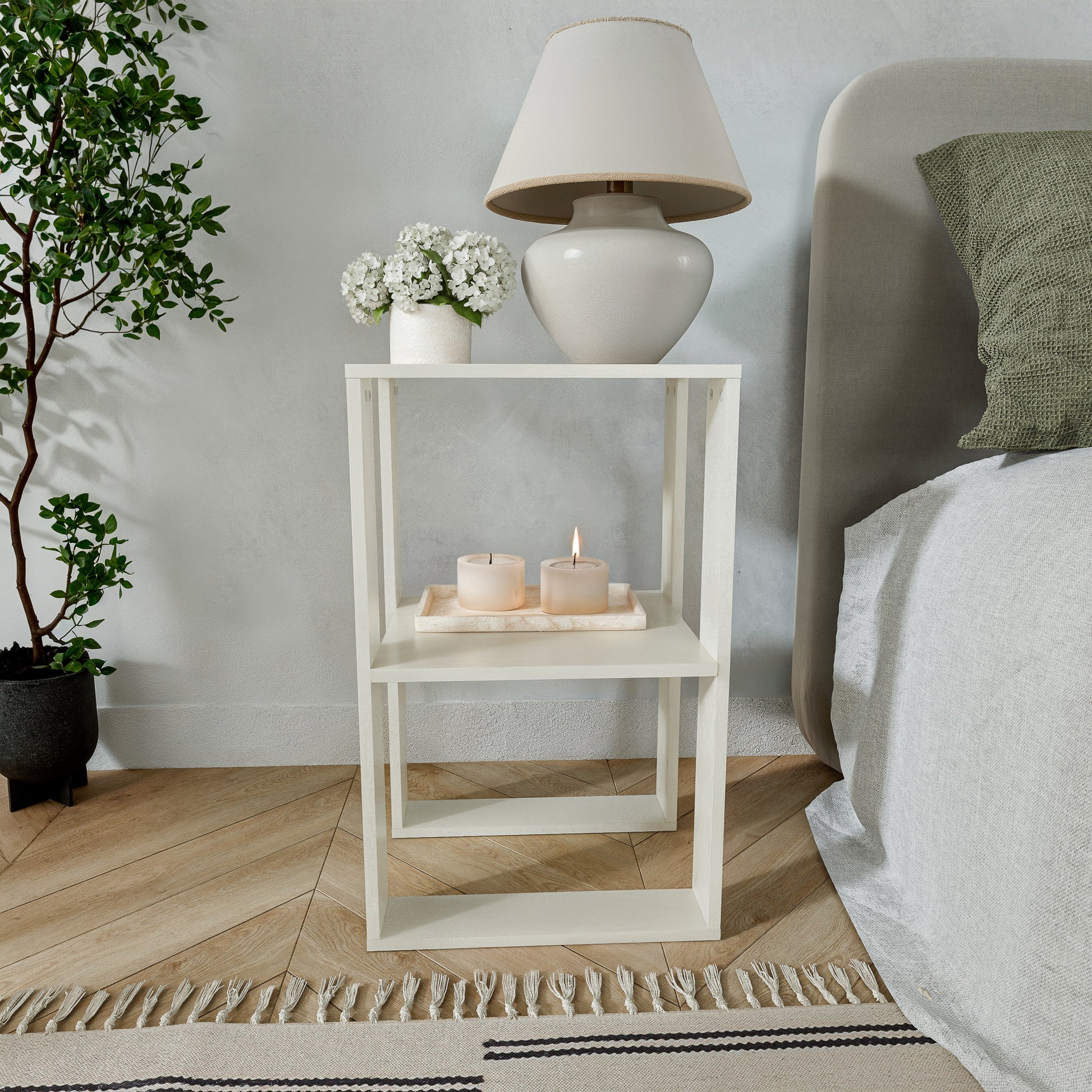 שידת לילה מודרנית לחדר שינה דגם פירנצה